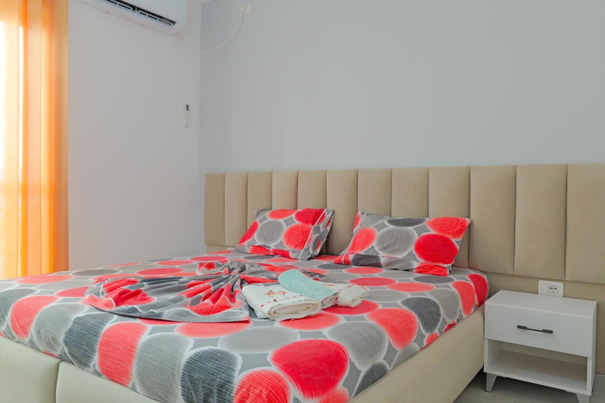 Vila Marina Apartments Saranda Extérieur photo